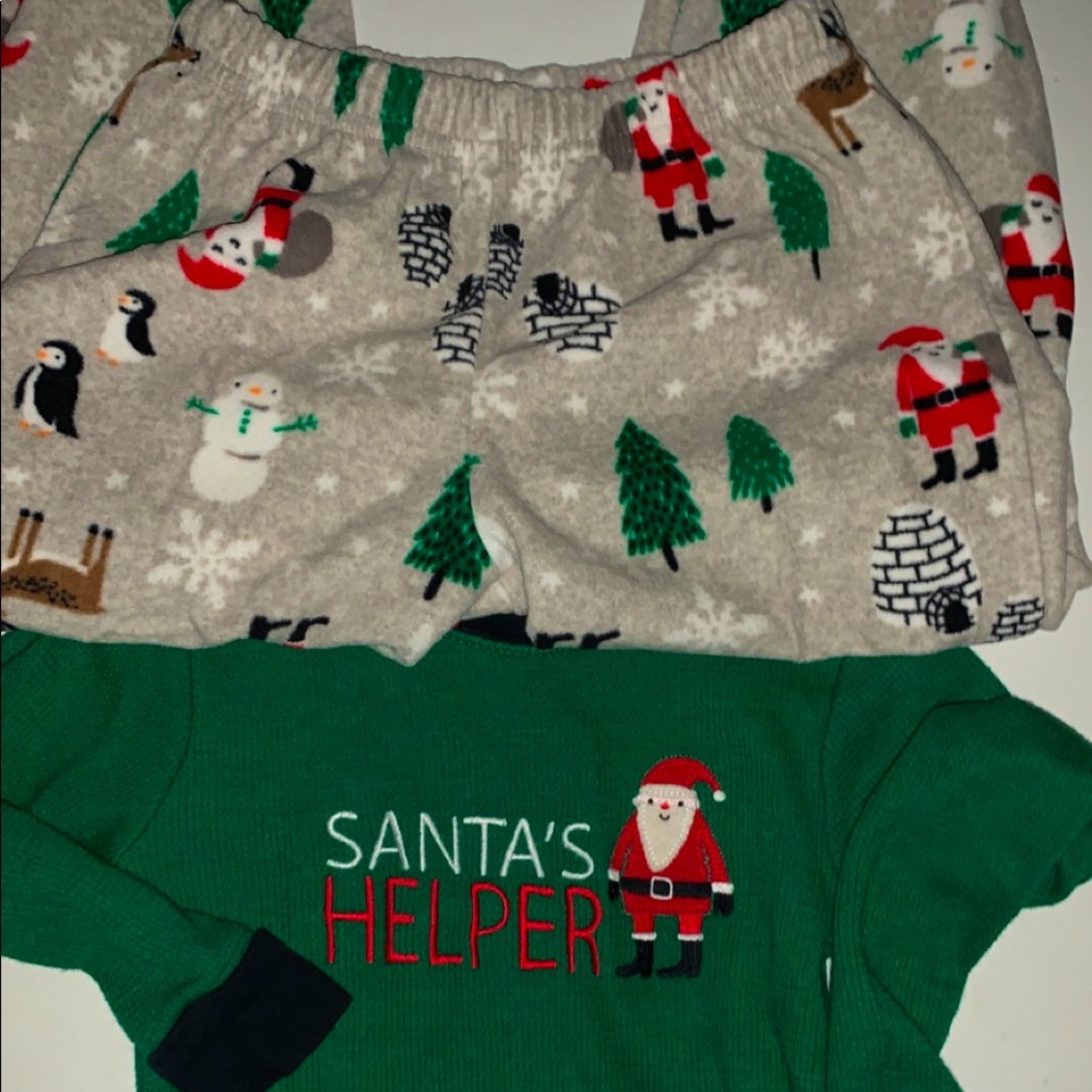 Little boys Christmas pajamas set size 4-t like new!